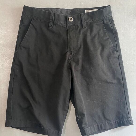 Volcom Shorts mens 30 x 11 black casual skater‎ Bermuda - Picture 1 of 4
